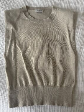 Cream Aritzia Babaton Vest/Tank